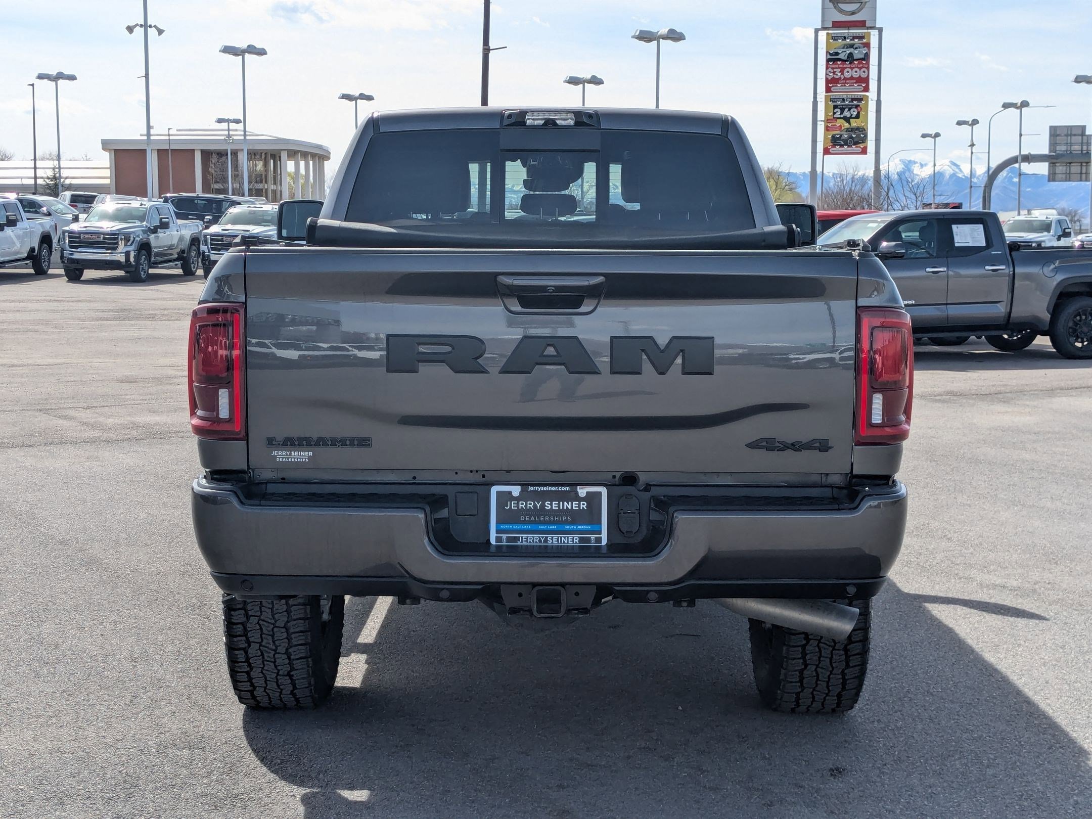 Used 2025 RAM 2500 Laramie w/ Night Edition image 5