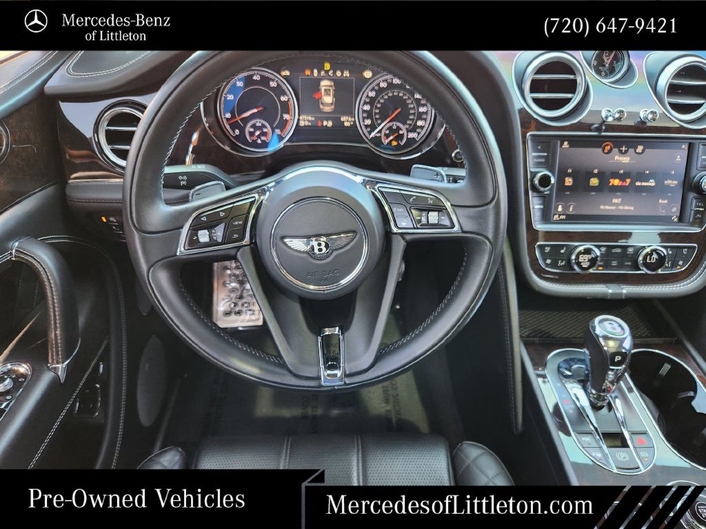 Used 2018 Bentley Bentayga AWD/4WD image 26