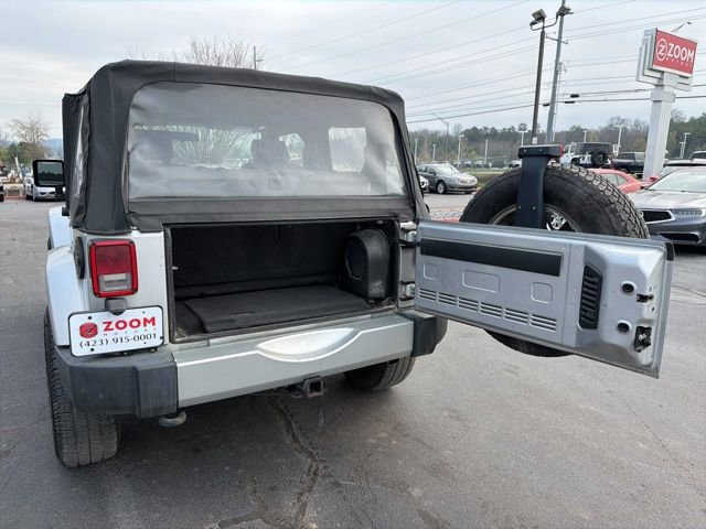 Used 2009 Jeep Wrangler Sahara image 10