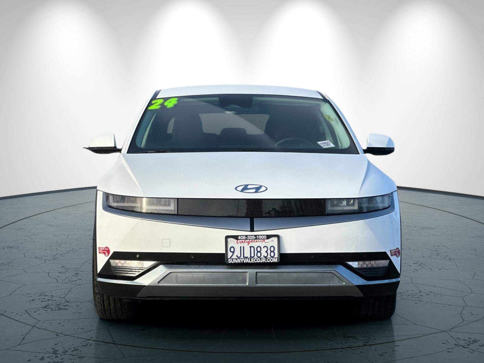 Used 2024 Hyundai Ioniq 5 SEL image 9