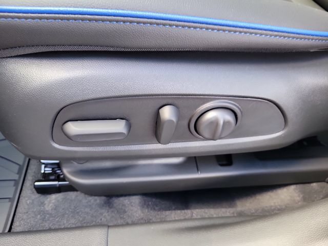 New 2026 Buick Envista Sport Touring w/ Convenience I Package FWD image 17