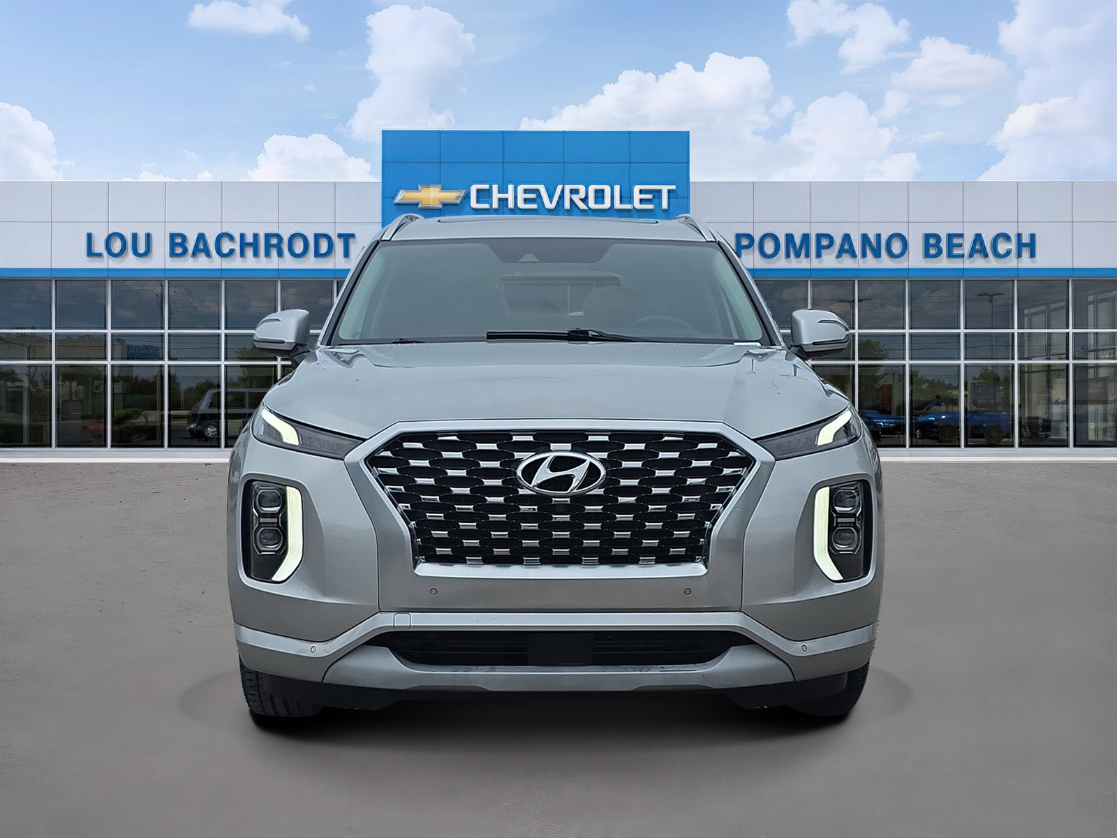 Used 2022 Hyundai Palisade Limited w/ Cargo Package FWD image 2