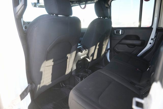 Used 2022 Jeep Gladiator Overland w/ Auxiliary Switch Group image 10
