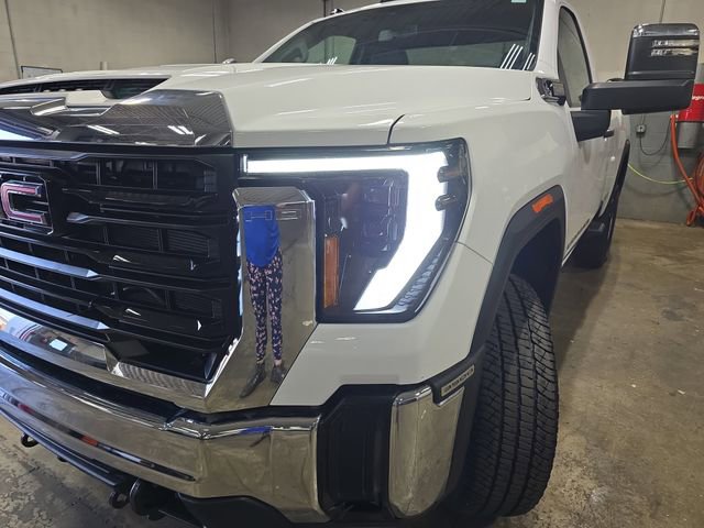 Used 2024 GMC Sierra 3500 Pro w/ Convenience Package AWD/4WD image 31