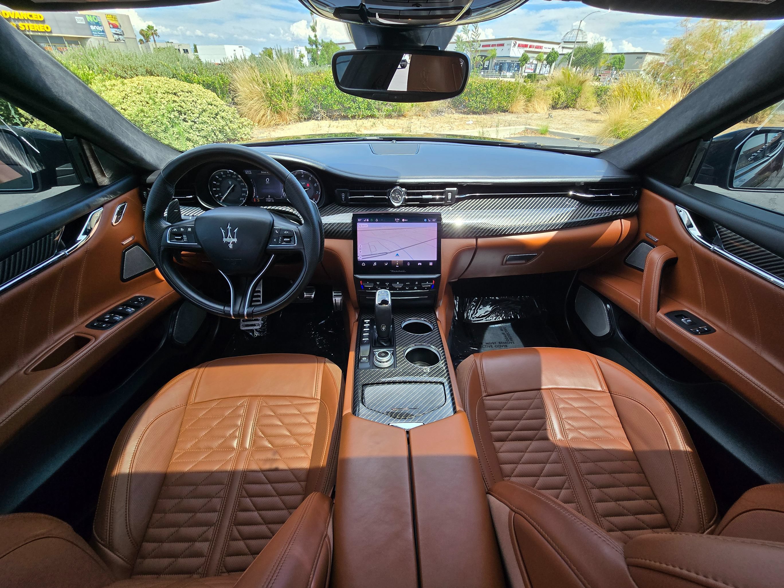Used 2023 Maserati Quattroporte Trofeo RWD image 32