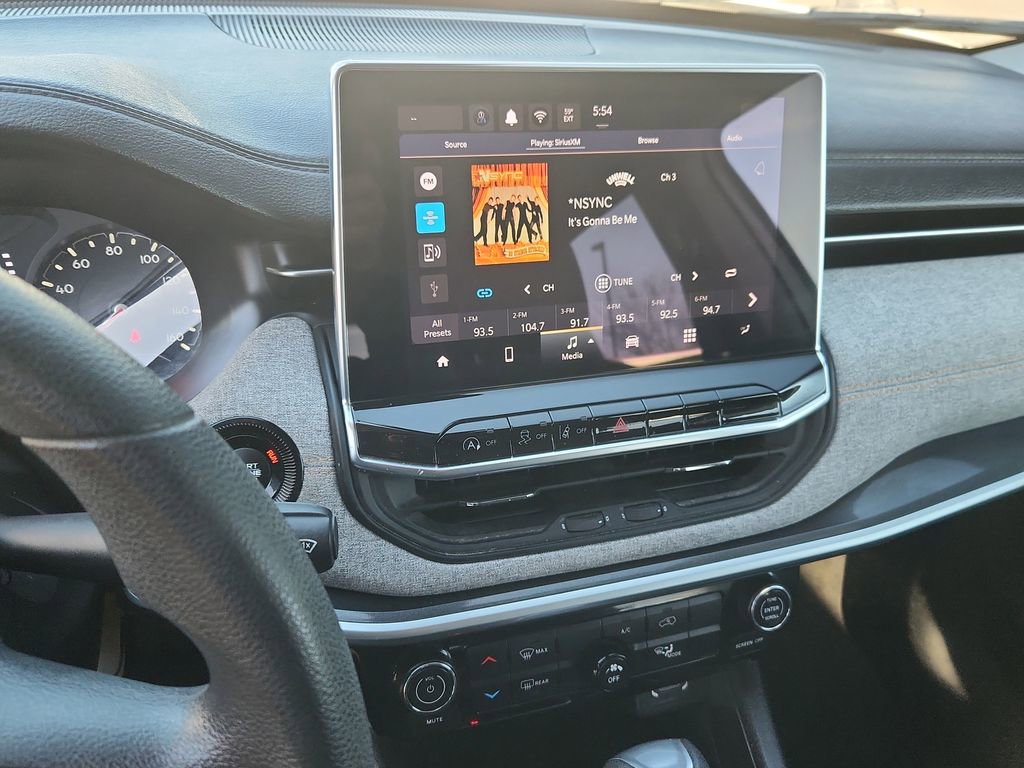 Used 2022 Jeep Compass Sport image 23