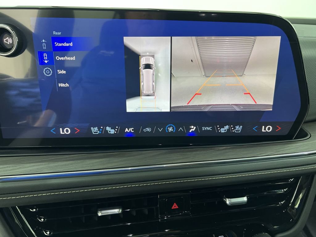 New 2025 Chevrolet Suburban Premier AWD/4WD image 14