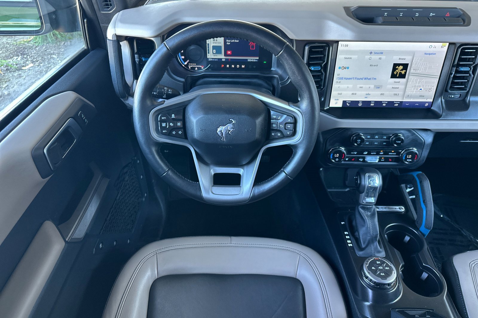 Used 2023 Ford Bronco Wildtrak image 16