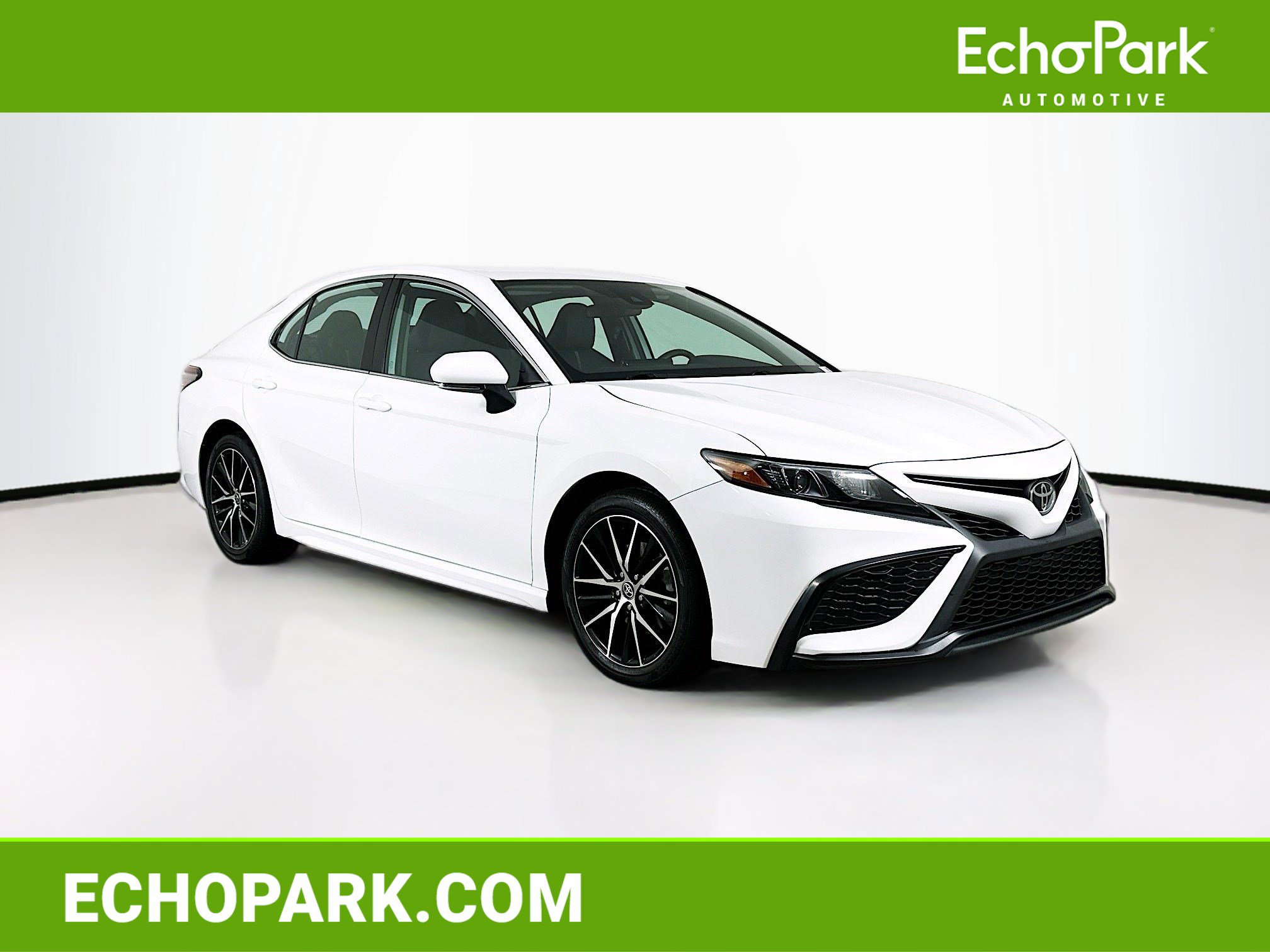 Used 2024 Toyota Camry SE