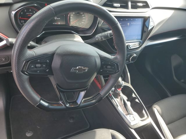 Certified 2022 Chevrolet TrailBlazer RS w/ Sun and Liftgate Package AWD/4WD image 18