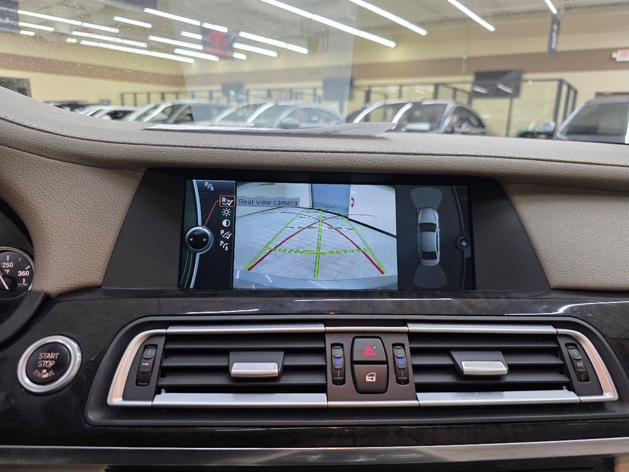 Used 2011 BMW 750Li xDrive AWD/4WD image 33