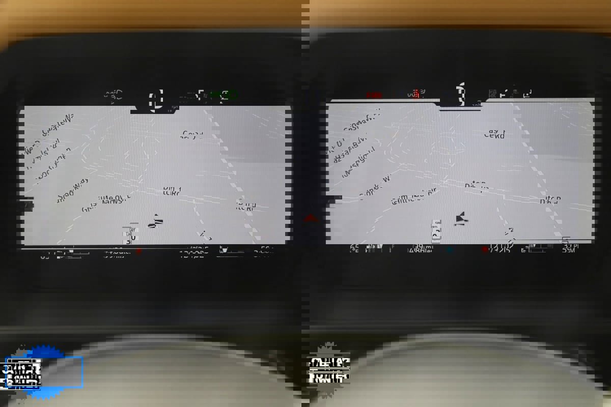 Used 2024 Land Rover Defender 110 X-Dynamic SE image 18