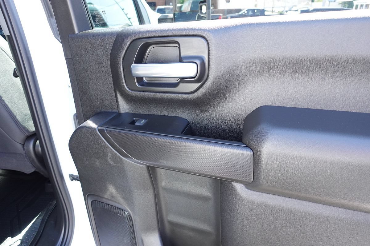 Used 2025 Chevrolet Silverado 2500 Custom w/ Custom Value Package AWD/4WD image 32