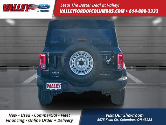 New 2025 Ford Bronco 4-Door image 5