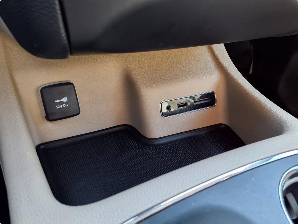 Used 2015 Dodge Durango Citadel w/ Technology Group AWD/4WD image 15