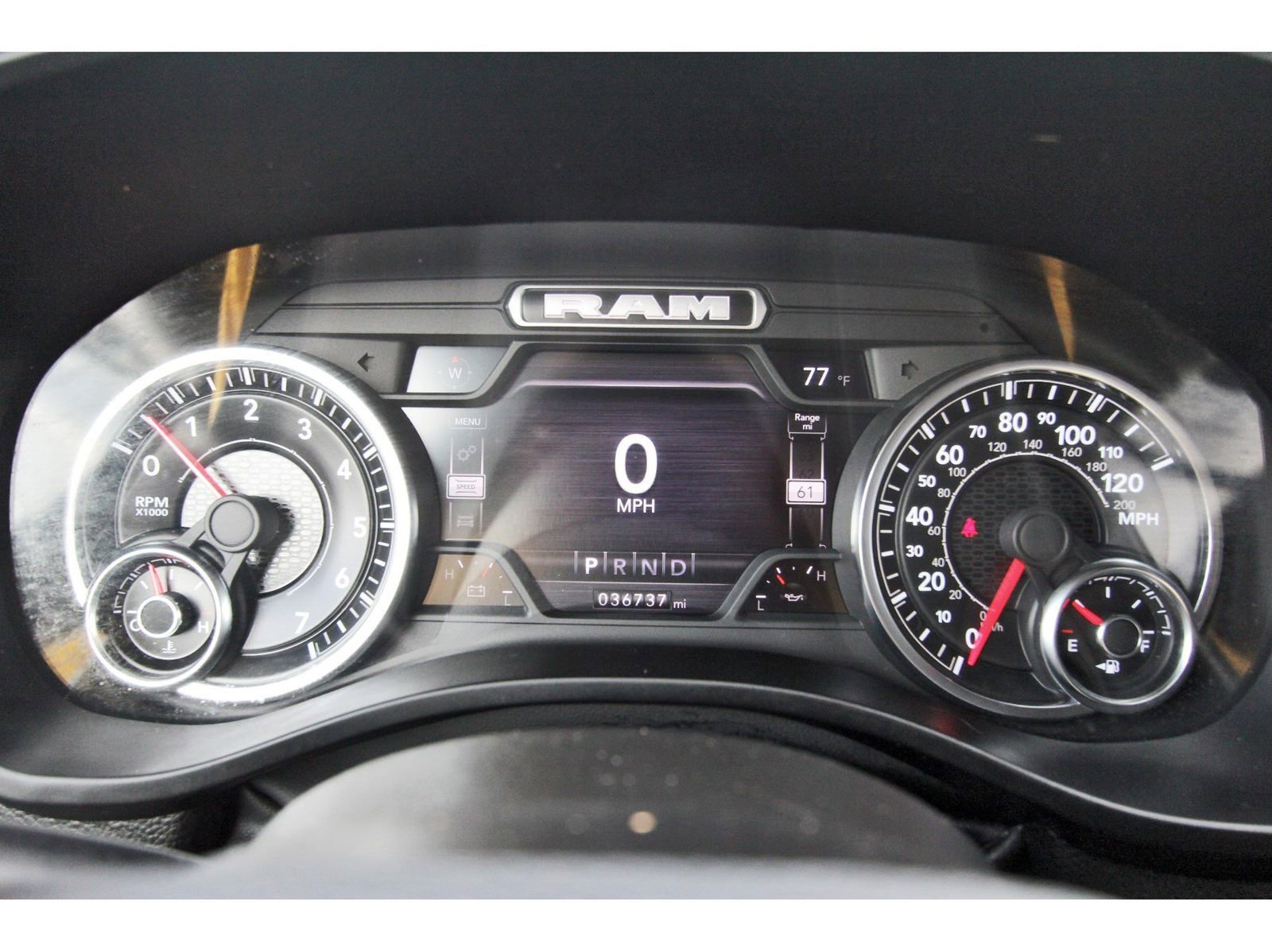 Used 2022 RAM 1500 Big Horn AWD/4WD image 18