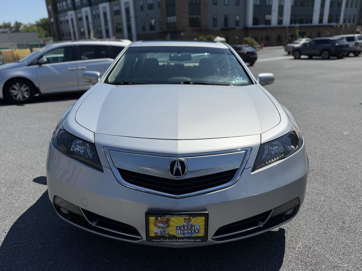 Used 2012 Acura TL FWD image 2