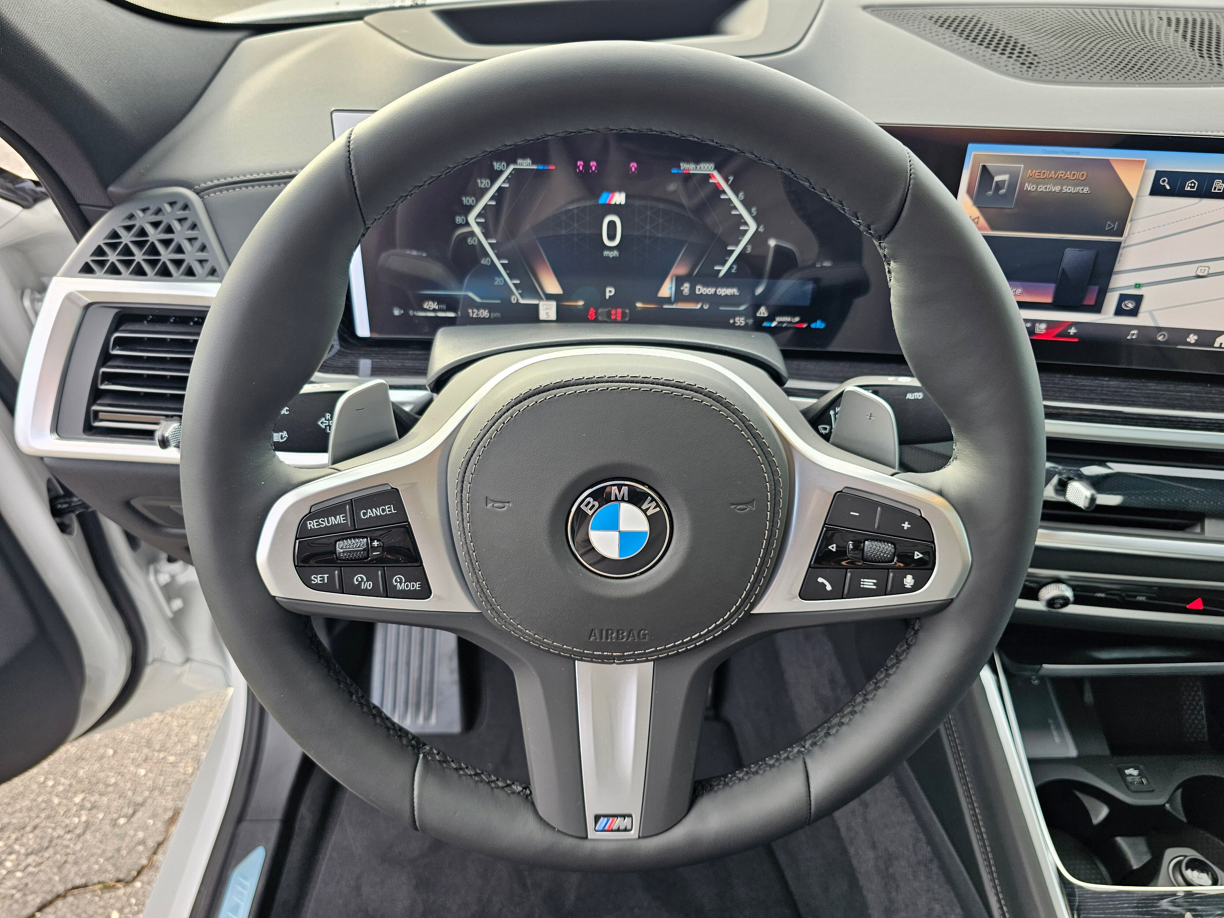 New 2026 BMW X6 xDrive40i w/ Executive Package image 49