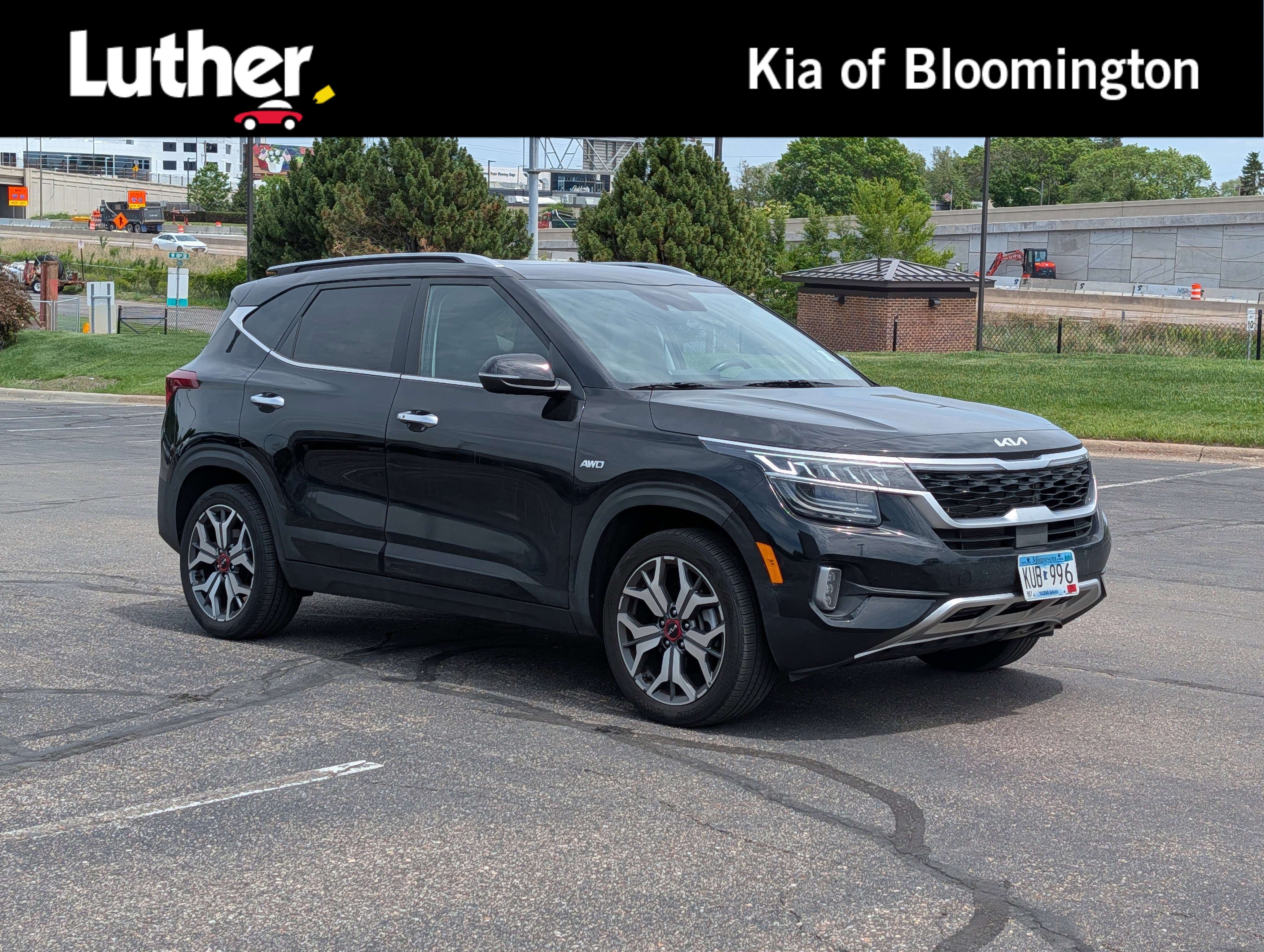 Certified 2023 Kia Seltos SX w/ SX Sunroof Package AWD/4WD image 1