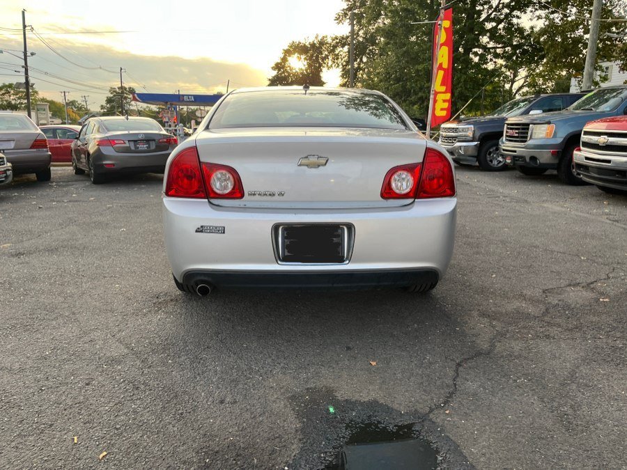 Used 2010 Chevrolet Malibu LT w/ Power Convenience Package FWD image 7