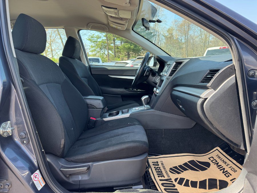 Used 2014 Subaru Outback 2.5i AWD/4WD image 18