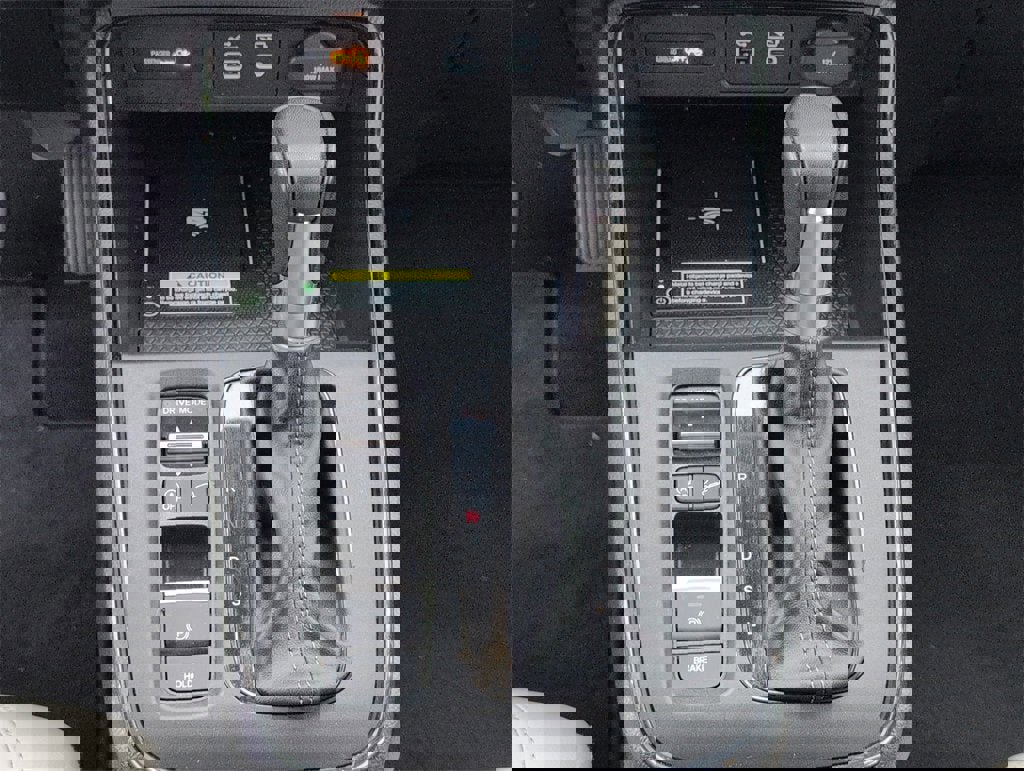 Used 2024 Honda CR-V EX-L image 17