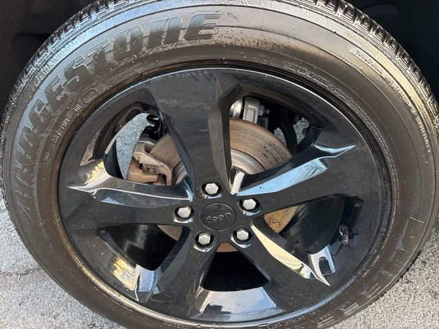 Certified 2022 Jeep Grand Cherokee Altitude image 9