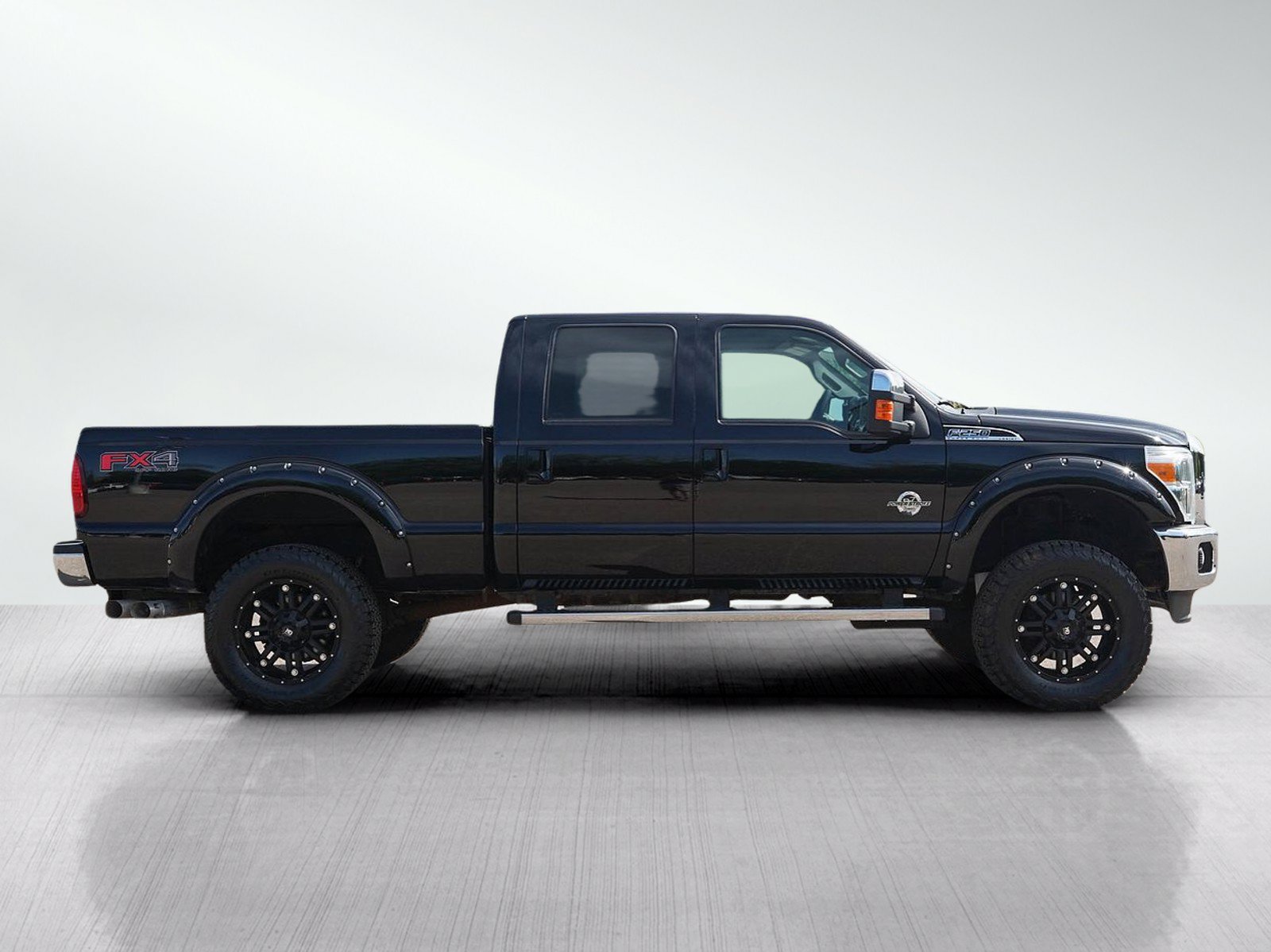 Used 2016 Ford F250 Lariat w/ Lariat Ultimate Package AWD/4WD image 6