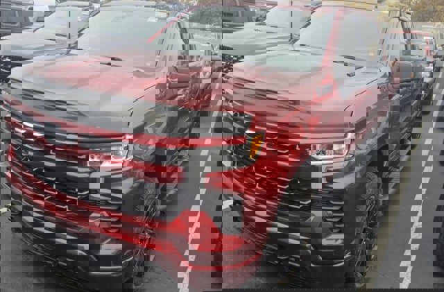 Used 2023 Chevrolet Silverado 1500 RST w/ All Star Edition Plus image 3