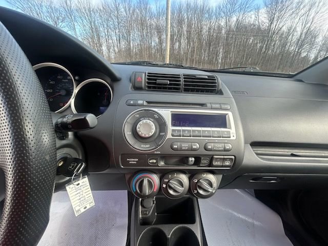 Used 2008 Honda Fit Sport image 11