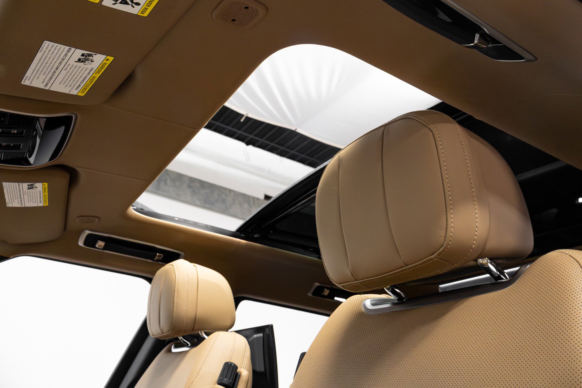 Used 2023 Land Rover Range Rover Autobiography image 34