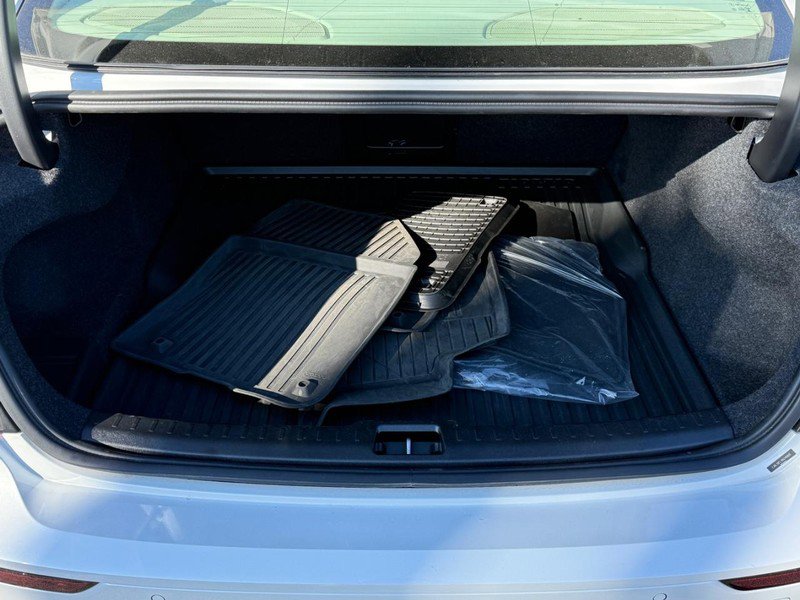 Certified 2024 Volvo S60 B5 Plus w/ Protection Package Premier image 5