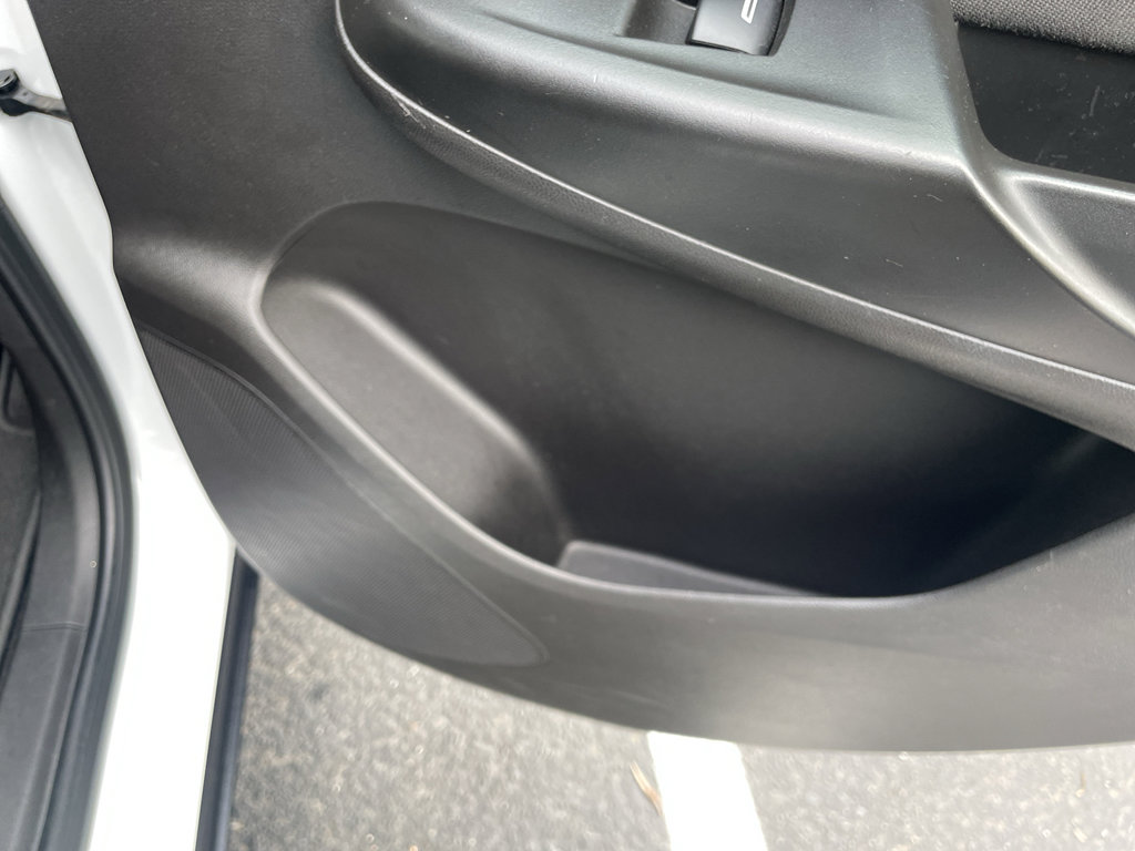 Used 2022 Chevrolet Bolt EUV LT FWD image 56