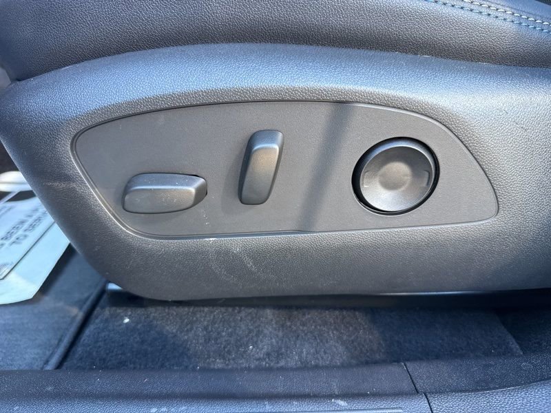 New 2026 Chevrolet Equinox EV LT w/ Convenience Package II image 20