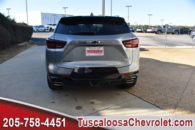 New 2026 Chevrolet Blazer RS w/ LPO, Floor Liner Package FWD image 8