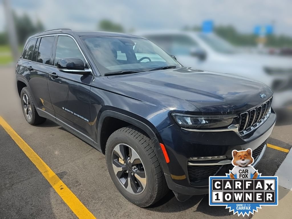 Used 2024 Jeep Grand Cherokee Limited 4xe AWD/4WD image 3