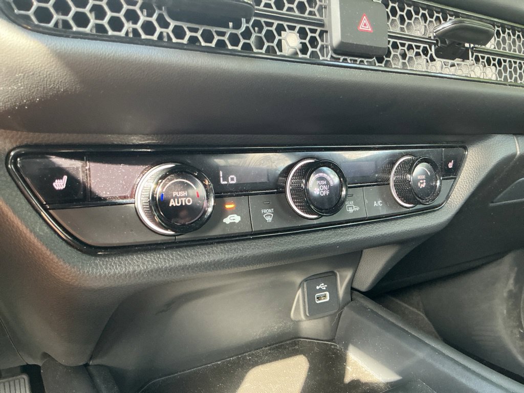 Used 2025 Honda HR-V Sport image 28