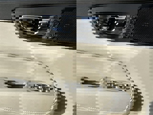 Used 2021 Volvo XC60 T5 Inscription w/ Advanced Package image 27