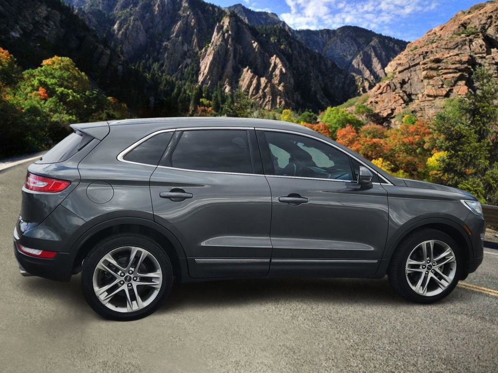 Used 2017 Lincoln MKC Reserve w/ Lincoln MKC Climate Package image 2