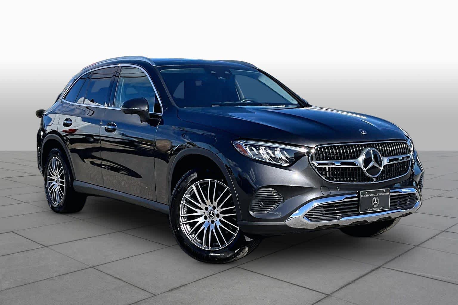 Used 2026 Mercedes-Benz GLC 300 4MATIC image 3