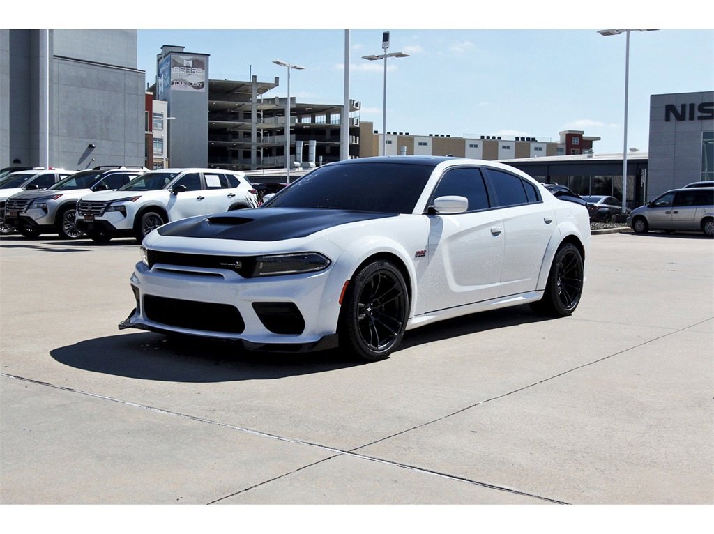 Used 2022 Dodge Charger Scat Pack image 2