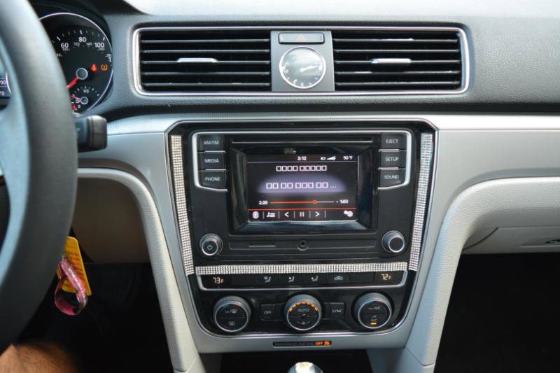 Used 2016 Volkswagen Passat 1.8T S image 23