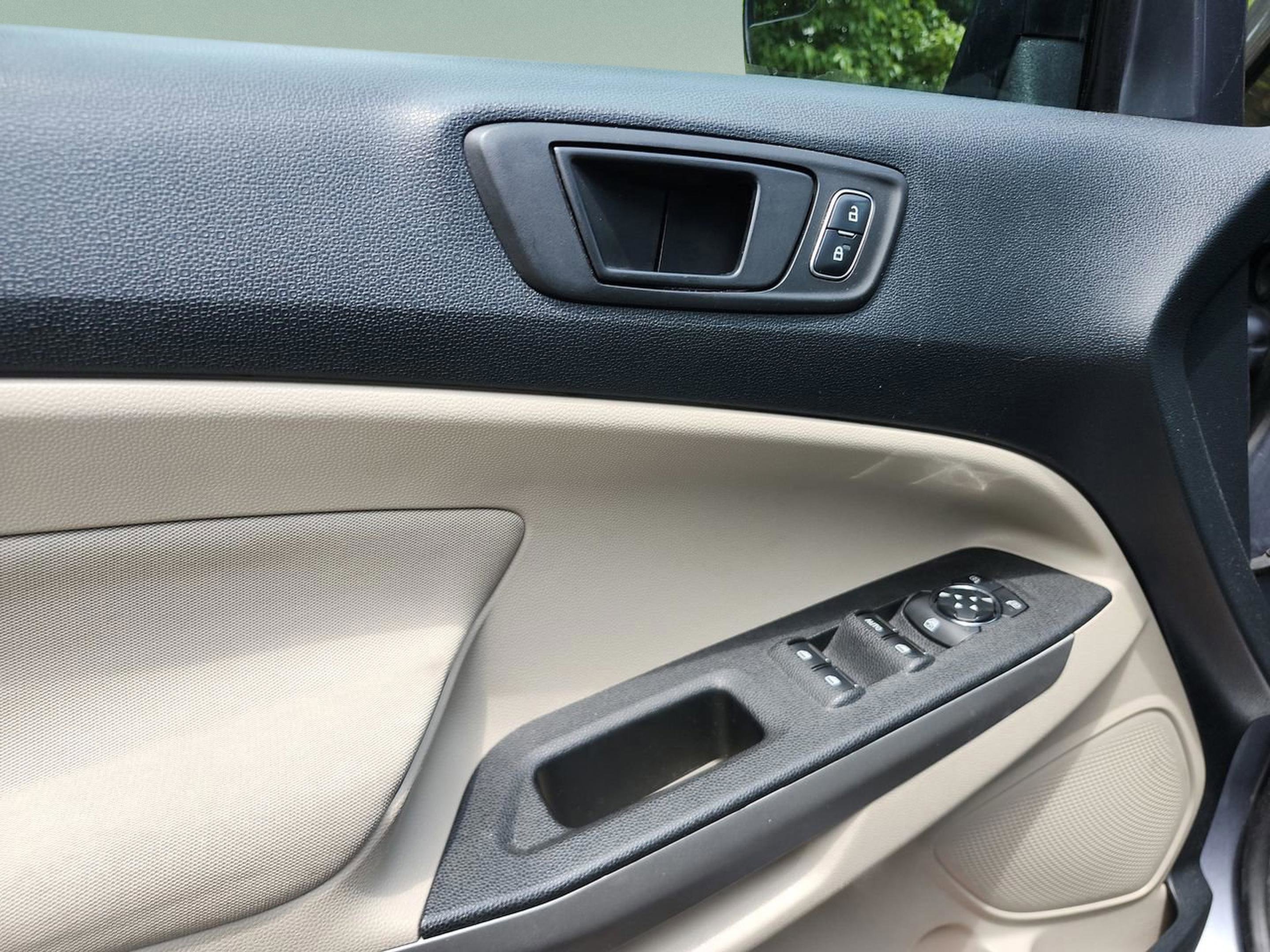 Used 2018 Ford EcoSport S FWD image 16
