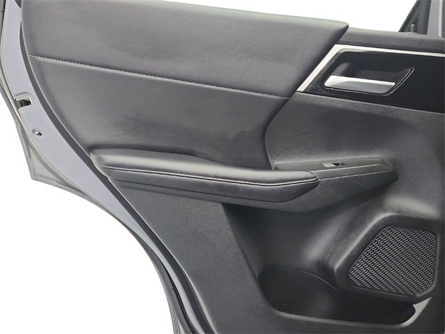 Used 2024 Mitsubishi Outlander SE image 25