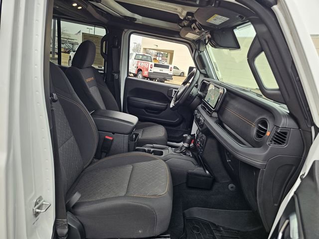 Used 2024 Jeep Gladiator Mojave image 24