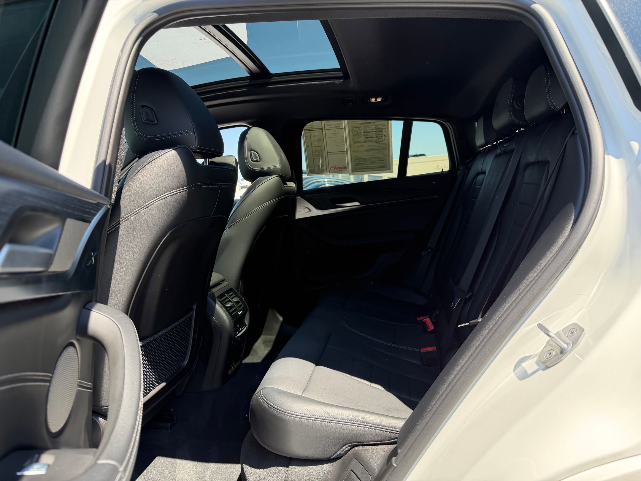 Used 2022 BMW X4 M40i w/ Premium Package AWD/4WD image 22