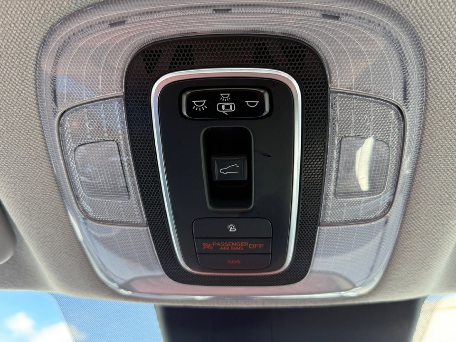 Used 2021 Hyundai Elantra SEL w/ Convenience + Premium Package image 31