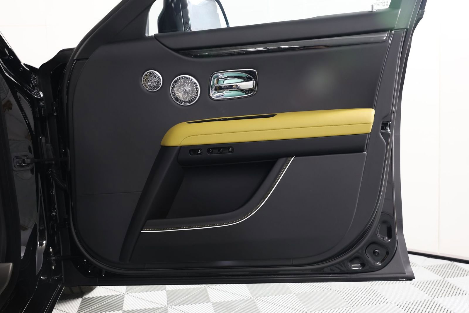 New 2026 Rolls-Royce Ghost image 23