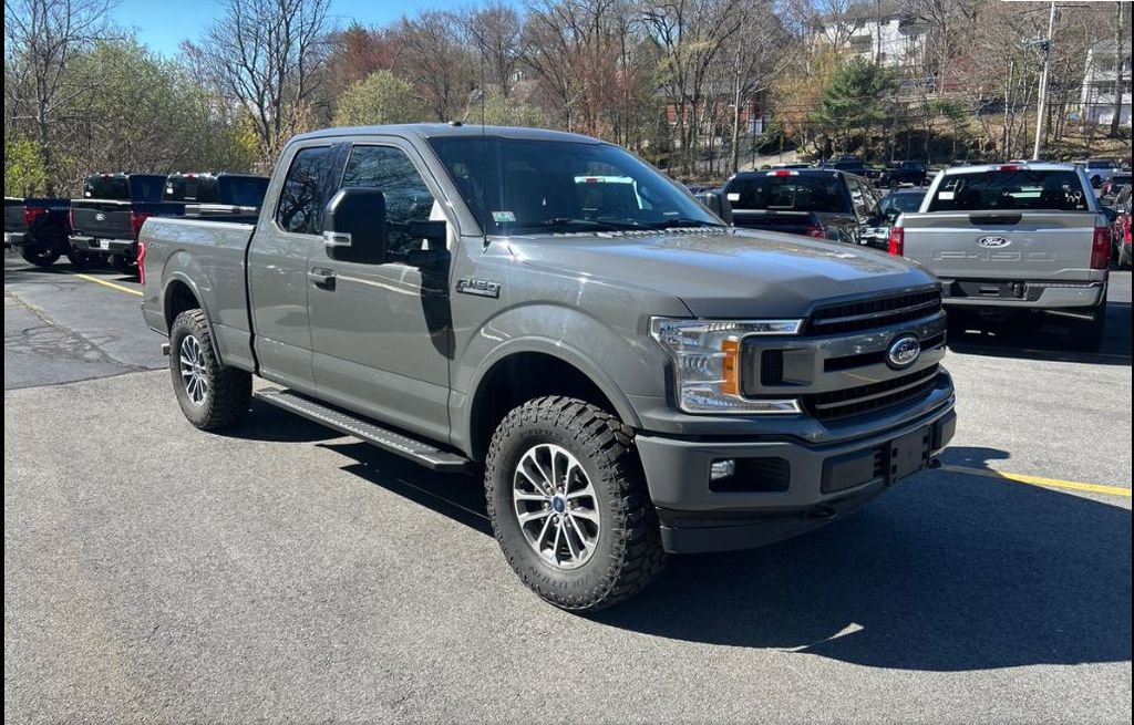 Used 2018 Ford F150 XLT w/ Equipment Group 301A Mid AWD/4WD image 3