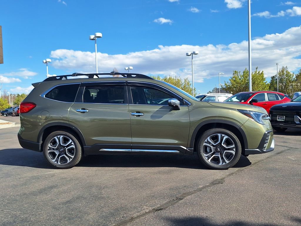 Used 2023 Subaru Ascent Touring AWD/4WD image 2